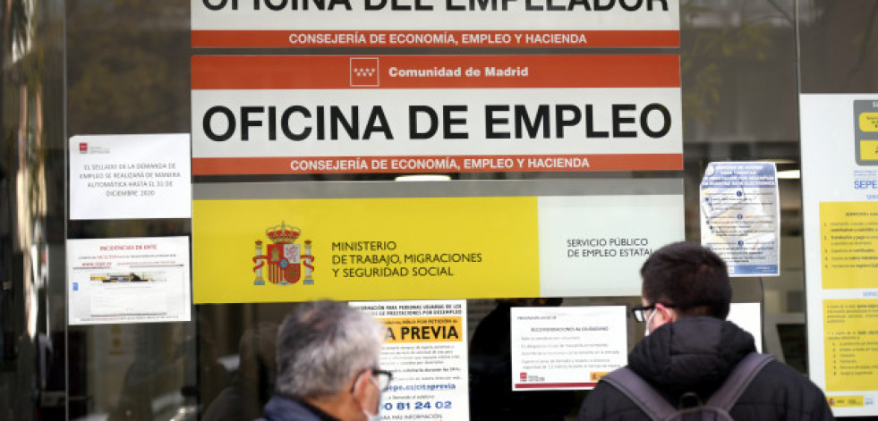 España recorta la tasa de paro al 10,6 % en 2024 tras sumar 468.100 empleos