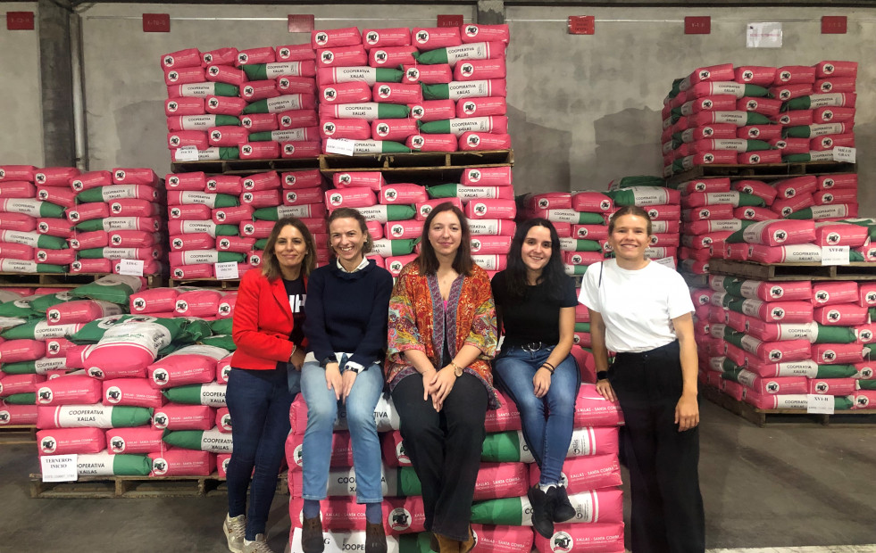 La Xunta impulsa prácticas formativas para jóvenes en la cooperativa Xallas de Santa Comba