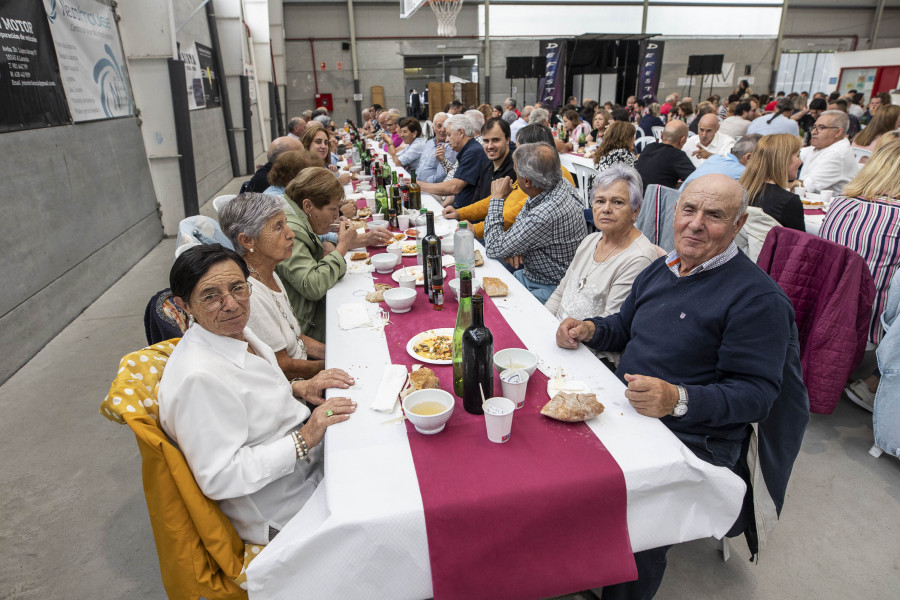 Las macropulpadas de Soandres y Vilaño reúnen a más de seiscientas personas