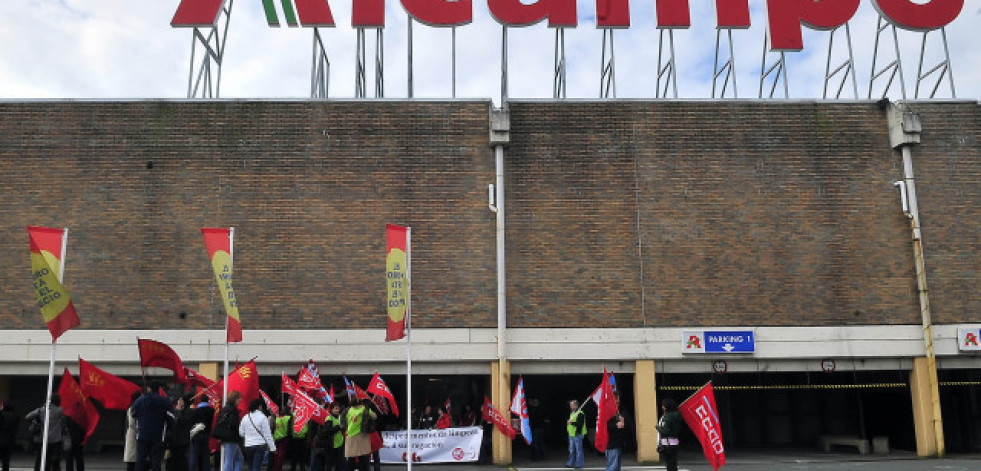 Alcampo contratará a 900 trabajadores para la campaña de Navidad