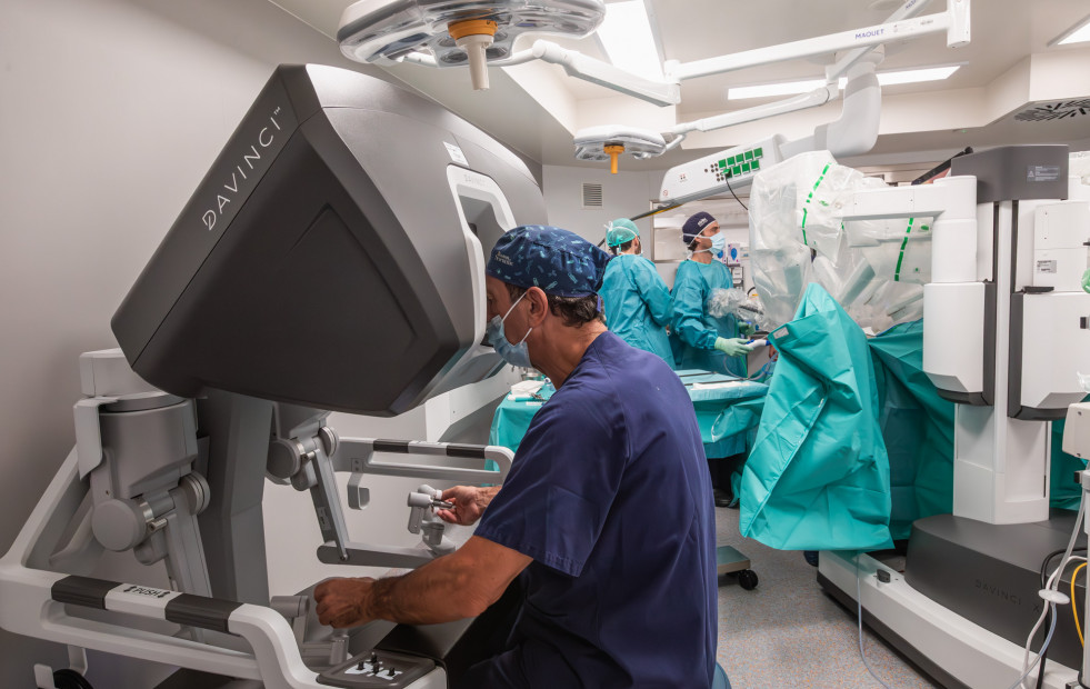 La cirugía robótica mejora la recuperación de pacientes de urología