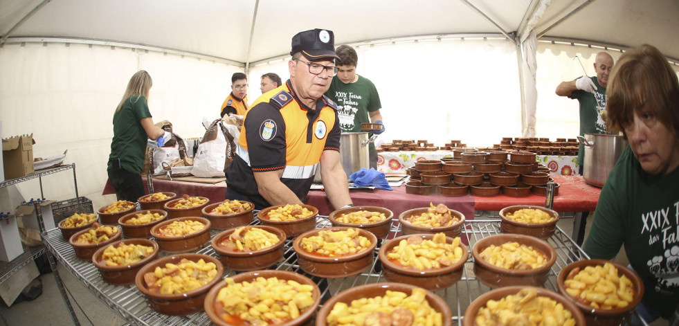 Ponteceso celebra la Feira das Fabas el día 28