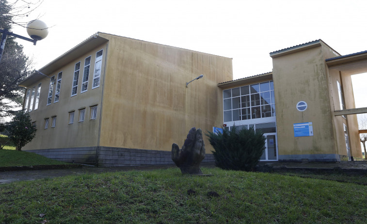 Malpica ultima el pliego para licitar  la renovación del alumbrado público