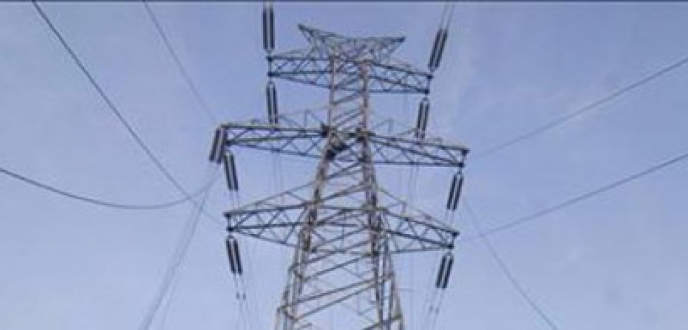 España es el país UE donde más ha bajado el precio de la luz