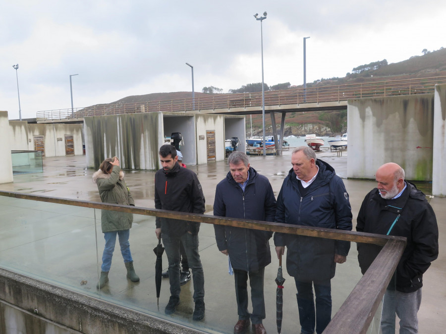 Portos de Galicia y el Concello de A Laracha se reúnen en Caión para definir las intervenciones