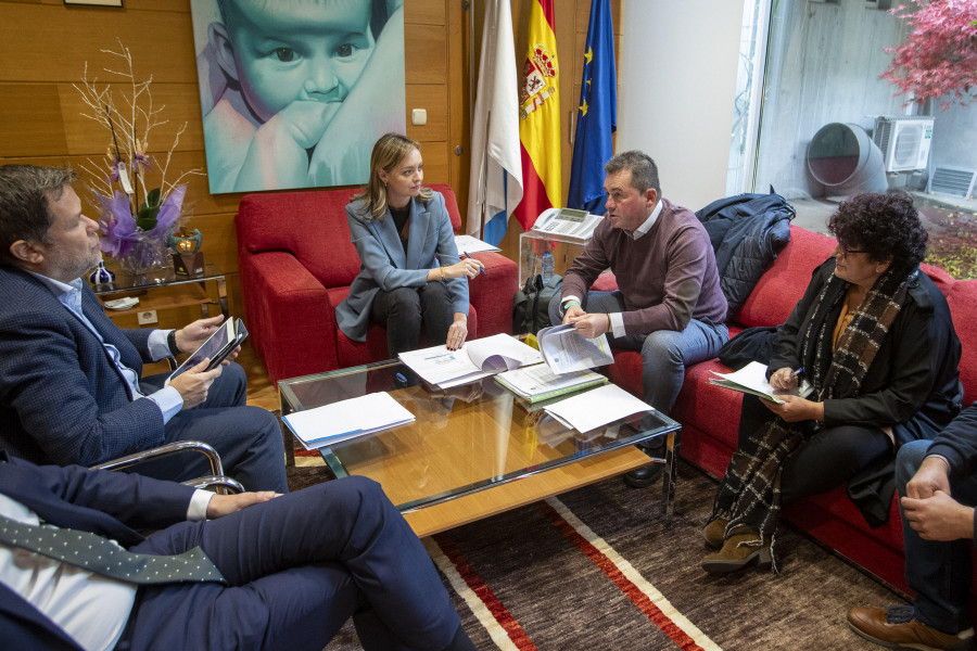 Xunta y Concello estudian la posibilidad de dotar a Ponteceso de una o dos casas del mayor