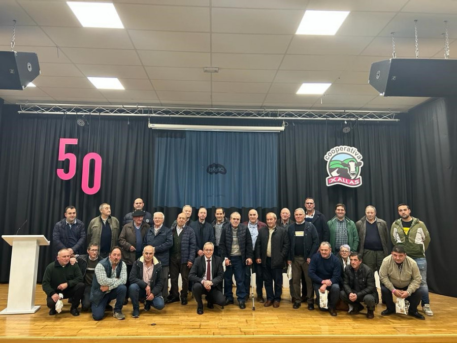 La Xunta destaca la labor de la cooperativa Xallas en su 50 aniversario