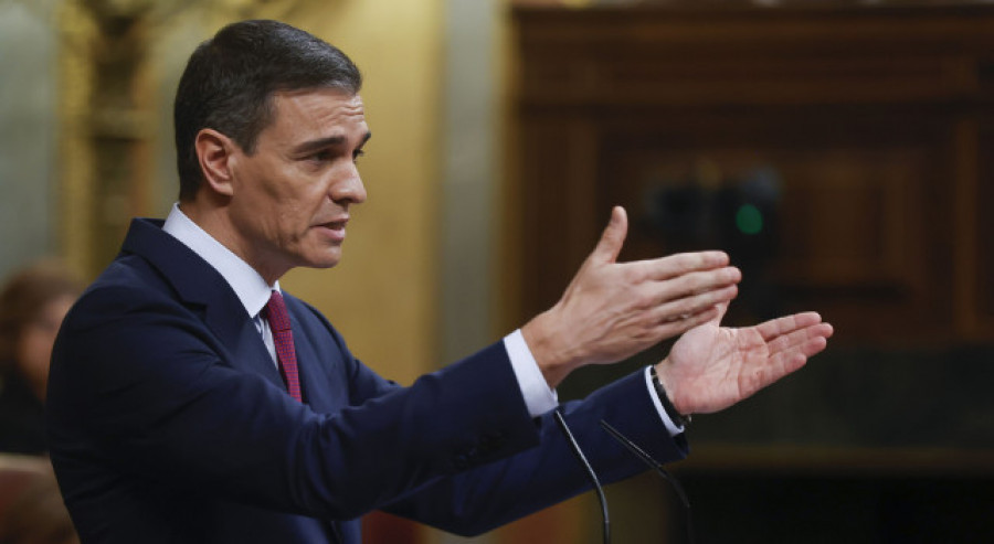 Pedro Sánchez se erige como "un muro" frente a PP y Vox