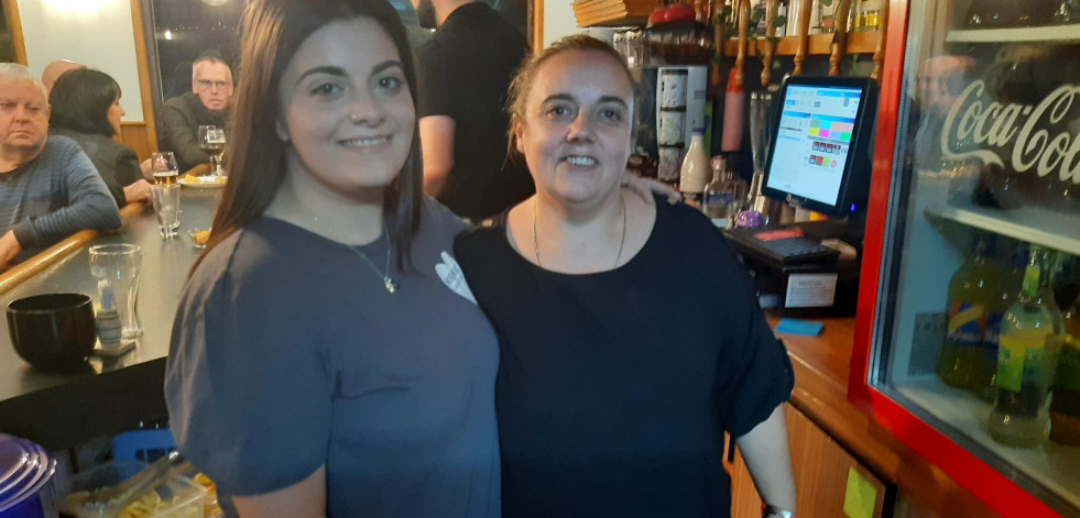 Inauguración del café-bar “Liverpool” en Paiosaco