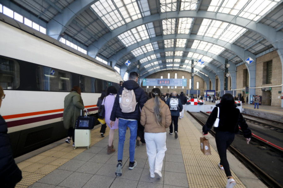 Ya a la venta los abonos gratuitos para los trenes de Renfe