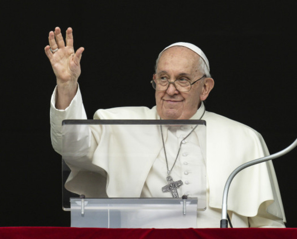 ElpapaFranciscoMASSIMOPERCOSSIEFE