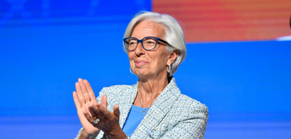 La inflación cayó al 2,4 % en la eurozona en noviembre y se acerca al objetivo del BCE