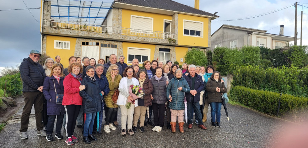 Jubilación de María Jesús Pereiro, farmacéutica de Cabovilaño