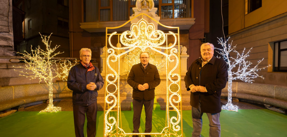 Malpica enciende su alumbrado navideño