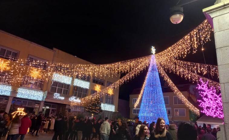 La Costa da Morte ilumina ya la Navidad