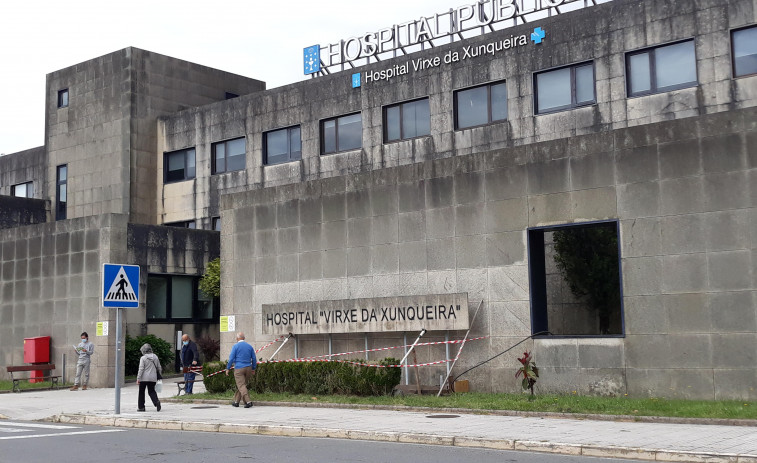 La vacunación de gripe y covid en el área de Cee pasará a ser con autocita