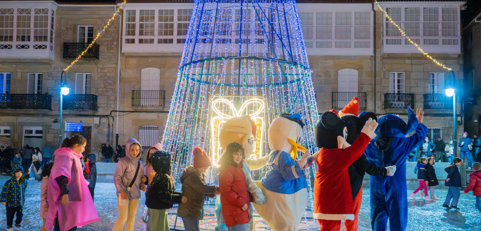 Encendido de luces en Laxe, en imágenes
