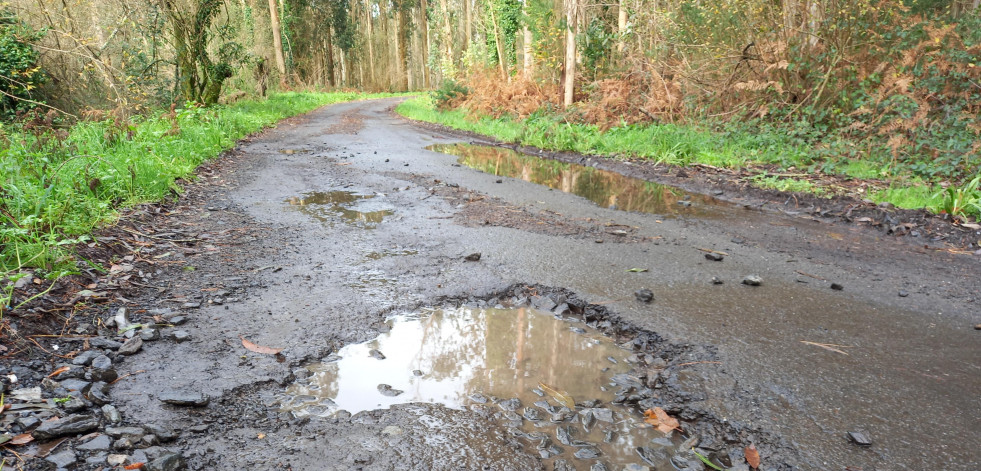 El BNG denuncia el pésimo estado de las vías rurales y falta de inversiones en el polígono de Vimianzo