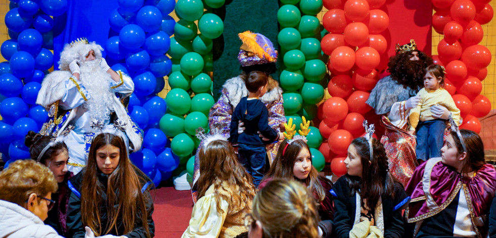 Laxe invita a participar en el certamen de escaparates