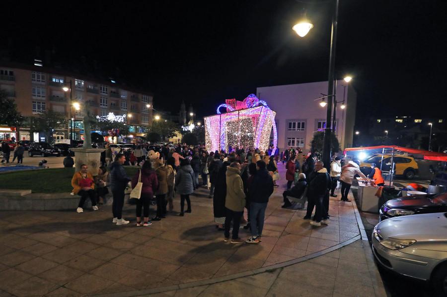 El BNG de Cee lanza una campaña de apoyo al pequeño comercio durante las fiestas navideñas