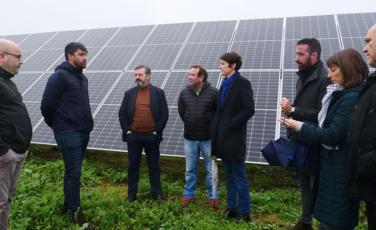 Pontón compromete en Mazaricos un nuevo modelo energético  que impulse el autoconsumo