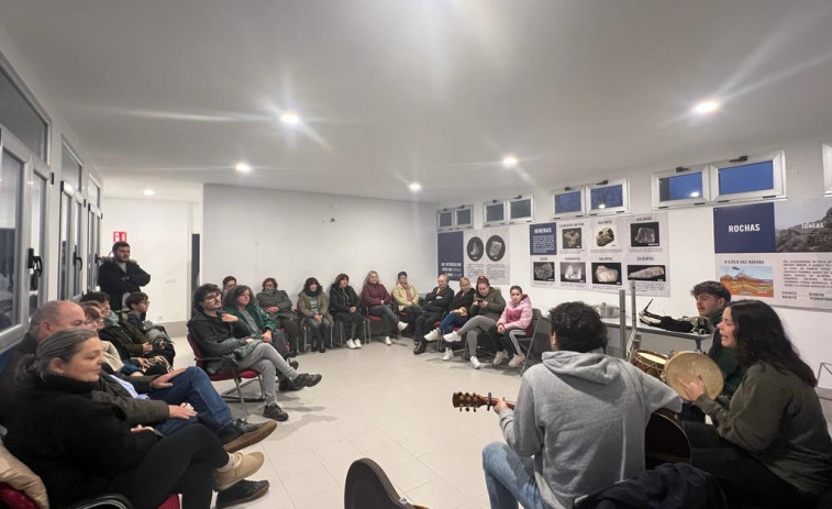 Vimianzo remata los Cantos de Nadal