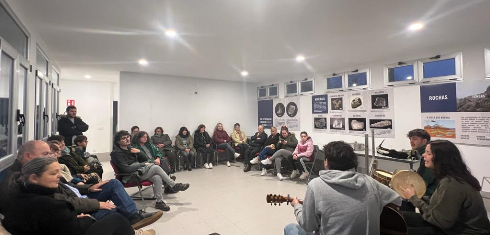 Vimianzo remata los Cantos de Nadal