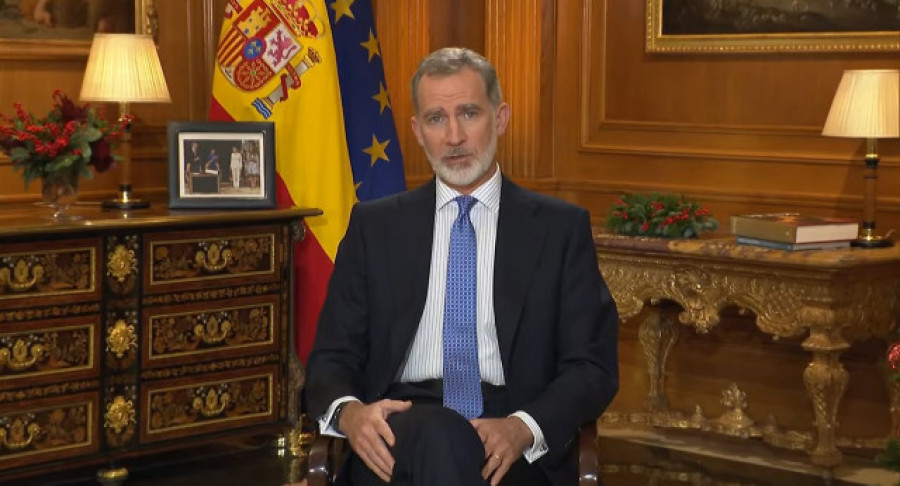 El Rey alerta de que fuera de la Constitución "no hay democracia ni convivencia"