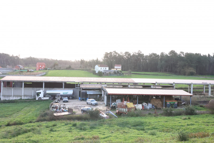 El fallecido en el accidente laboral en una granja de Tallo será enterrado este jueves en Borneiro