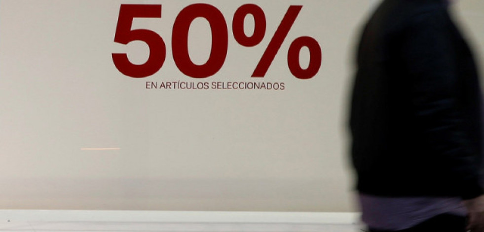 Los consumidores gallegos gastarán una media de 154 euros en las rebajas de invierno