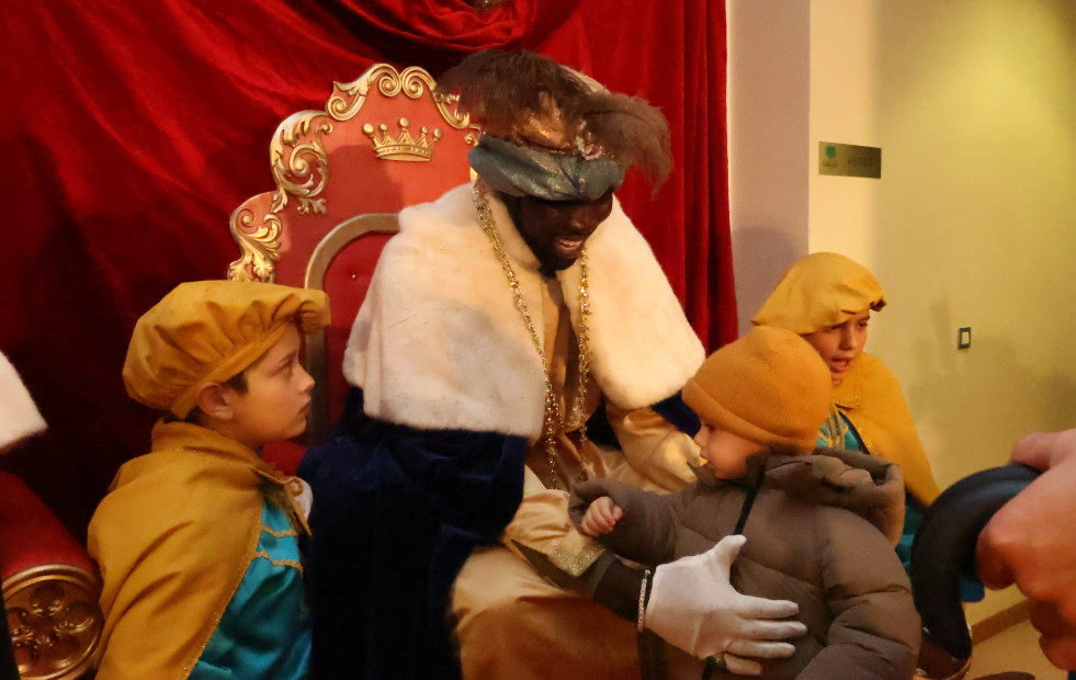 Los Reyes en Carballo, en imágenes