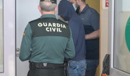Piden 13 años de prisión para un vecino de Carballo por intentar matar a su pareja