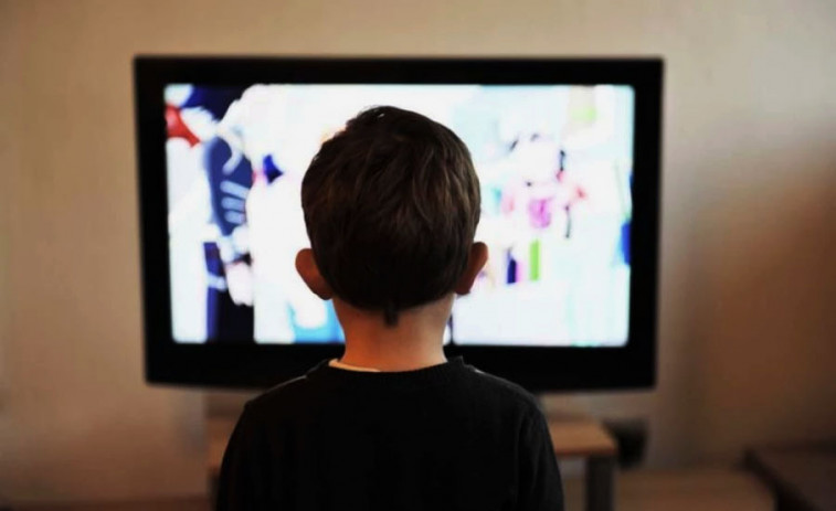 Los bebés que ven televisión pueden tener más riego de conductas  atípicas