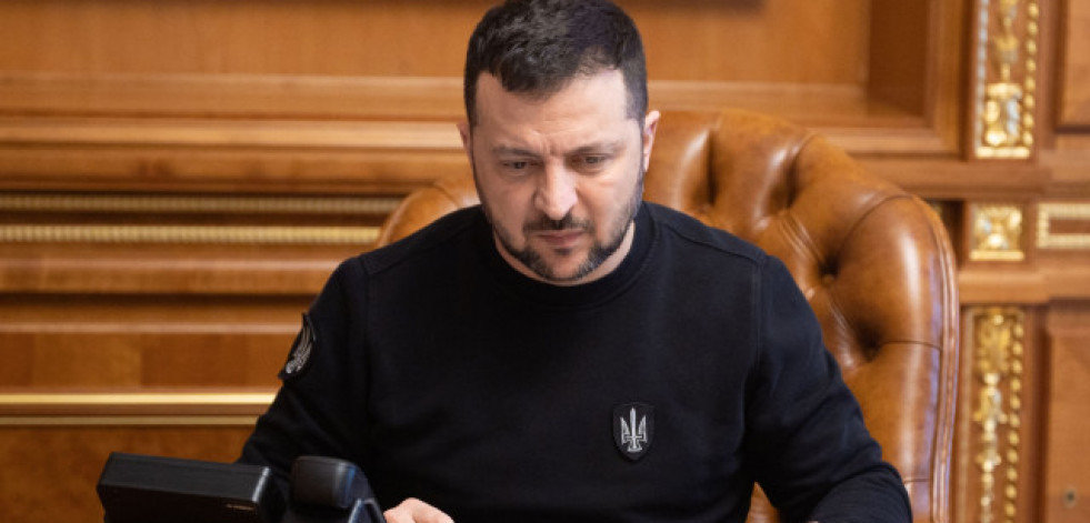Zelenski promete más ataques en territorio ruso como el de Kazán