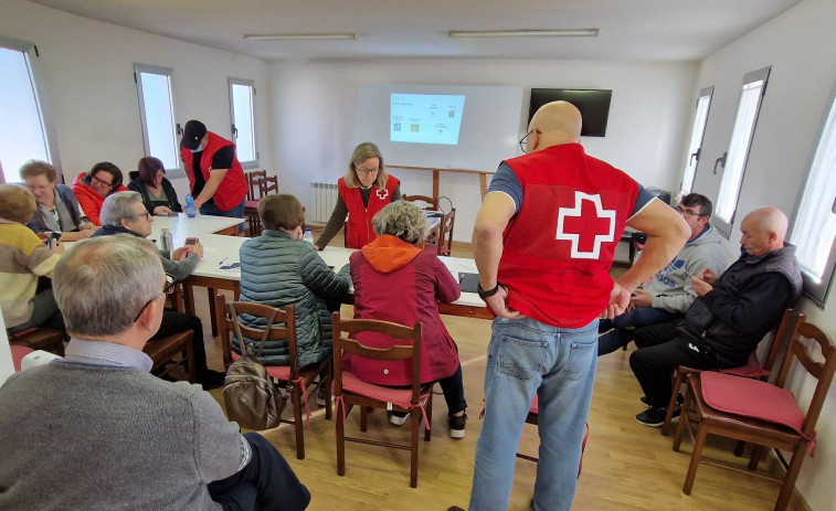 El Concello de Carballo y la asociación de vecinos San Xens recuperan “Actívate”