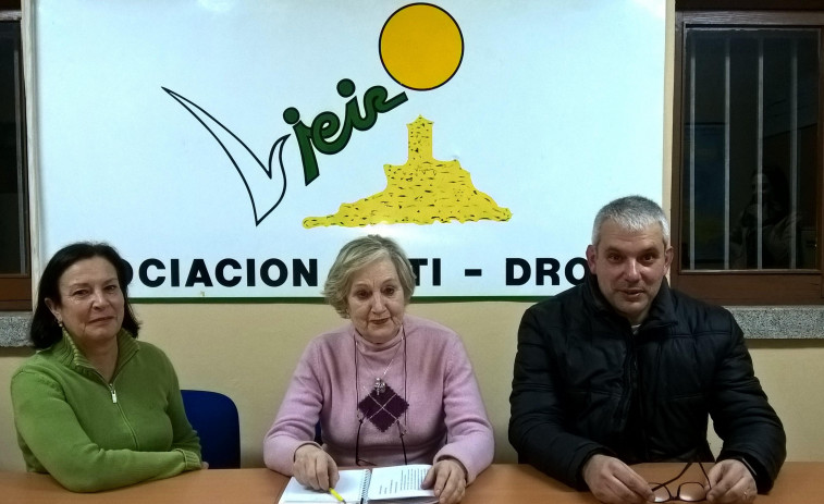 Medio centenar de personas utilizaron el servicio jurídico de Vieiro en 2023