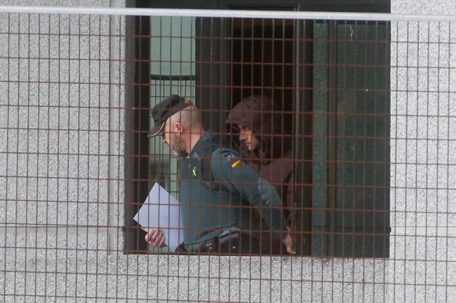 Entra en prisión el detenido por matar a su padre en Guntín