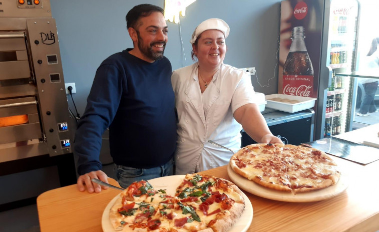 Pizzería La Fugazzeta abre sus puertas en Carballo
