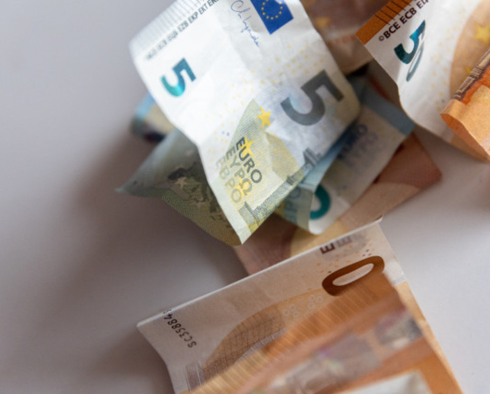 Dinero 1