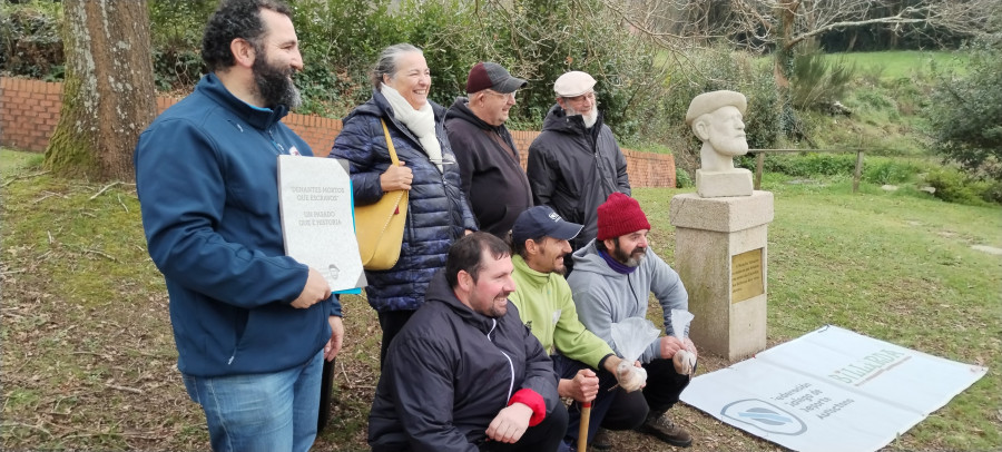 Billarda en As Encrobas en homenaje a Moncho Valcarce