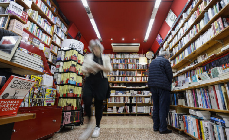 Uno de cada tres españoles no lee nunca, según el Barómetro de Lectura