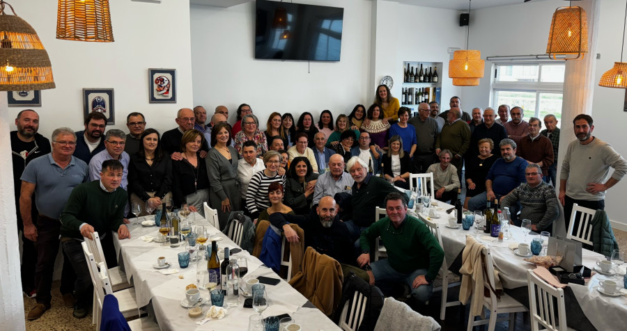 Homenaje en Ponteceso a Manuel Javier Vidal por su jubilación