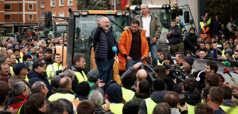 Garamendi apoya a los agricultores, pero pide moderación para no perjudicar otros sectores