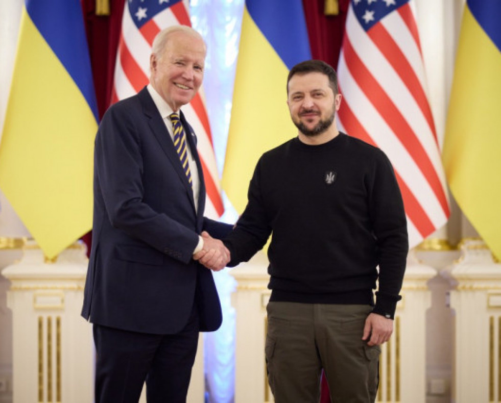 ZelenskiagradecealSenadodeEEUUelvotoafavorparalasayudasaKiev