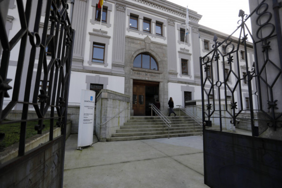Aplazado el juicio al acusado de agredir a tres personas en Muxía, una de ellas embarazada