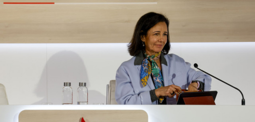 Ana Botín ganó 12,24 millones euros en 2023, un 4,2 % más, en otro año de beneficio récord