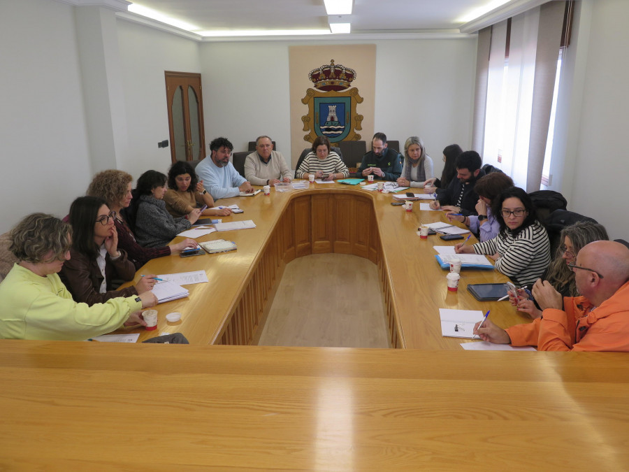 A Laracha celebra nuevas mesas de trabajo sobre la coordinación contra la violencia de género