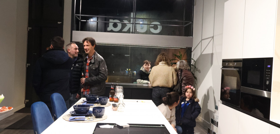 Nace en Carballo Cuka, firma especializada en la fabricación de cocinas