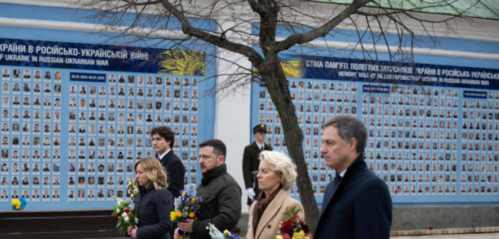 Kiev conmemora el segundo aniversario de la invasión rusa arropada por el G7 y  la Unión Europea