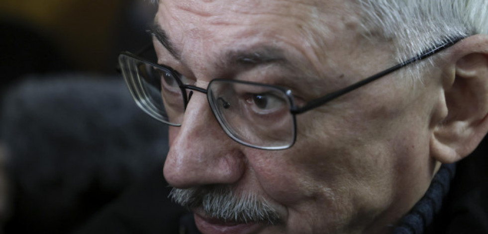 Rusia condena a 2,5 años a Oleg Orlov, líder de Memorial y Nobel de la Paz en 2022